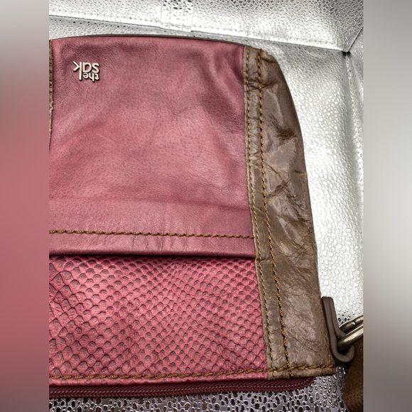 The Sak Crossbody - Picture 8 of 9